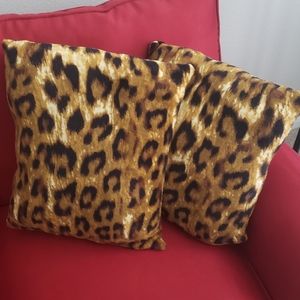 Leopard pillows